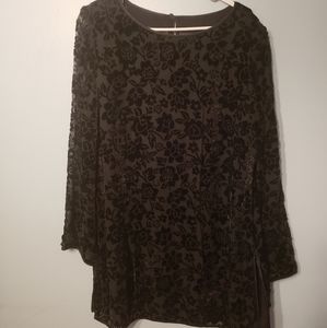 Black velvety top with split on both sides